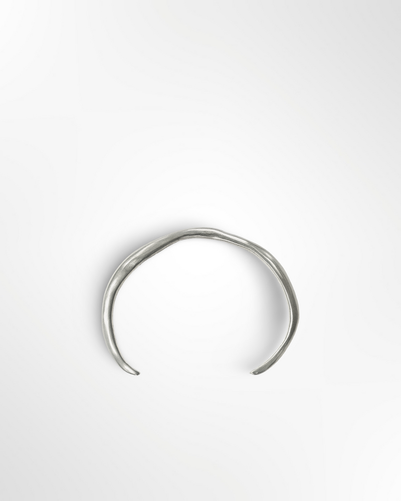Le bracelet effilé