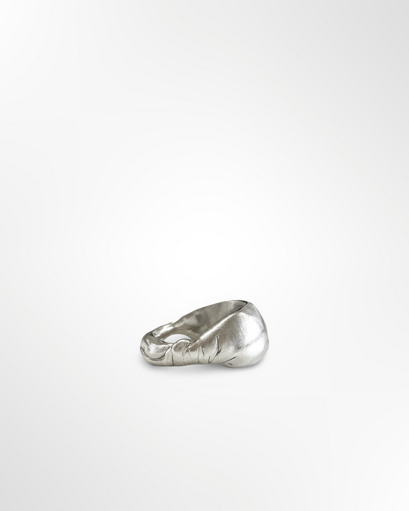 La bague nouée