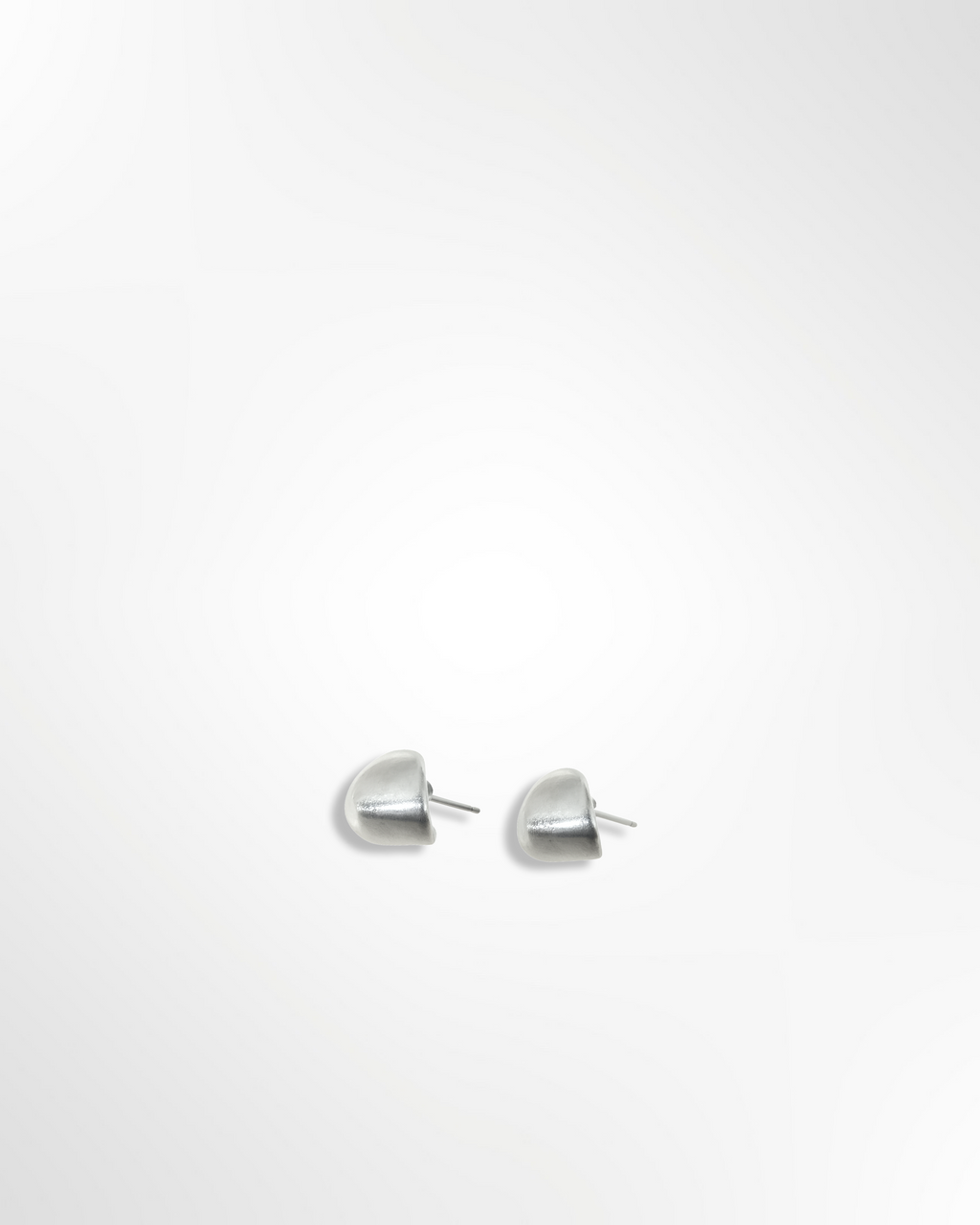 Les boucles d'oreilles intemporelles