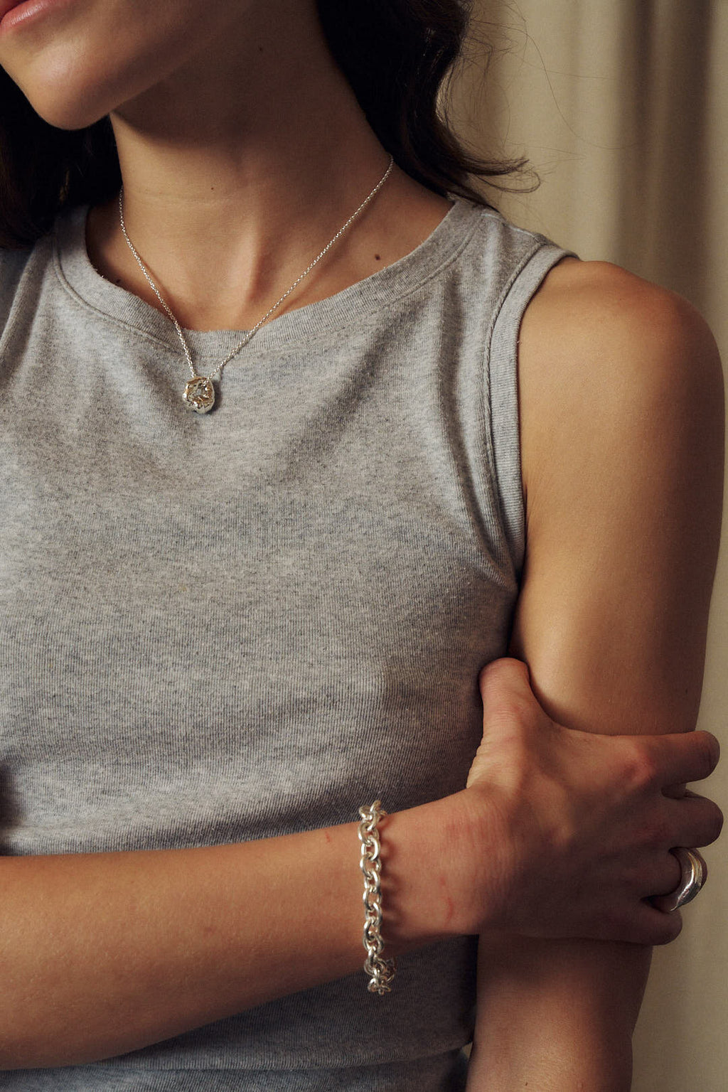 Le Collier Cercle Modelé
