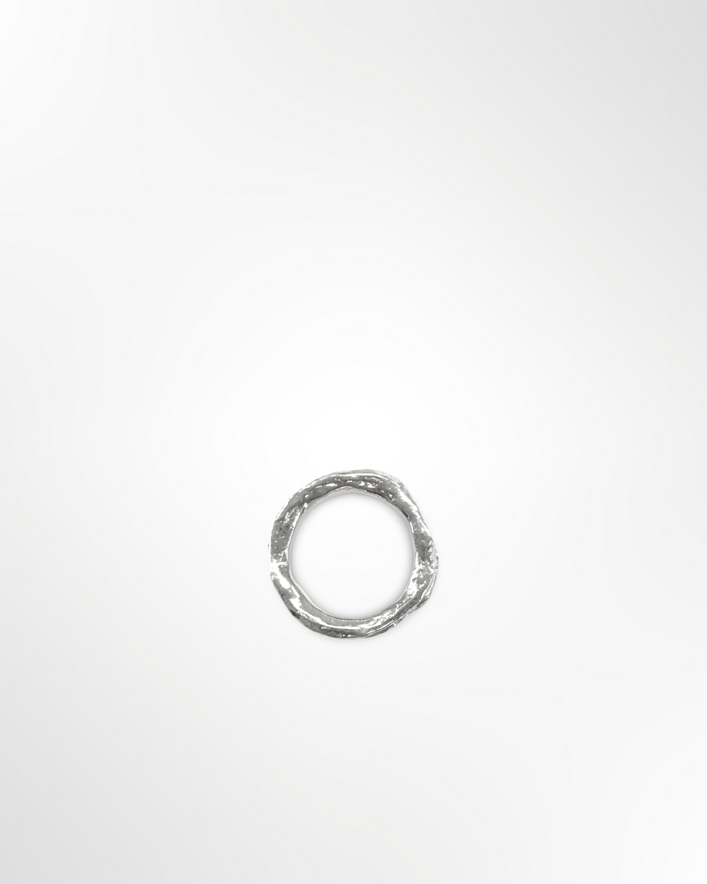 La bague creusée